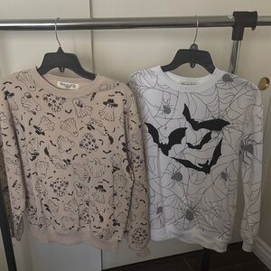 Halloween soft sweat shirts beige and black
And one white grey and black